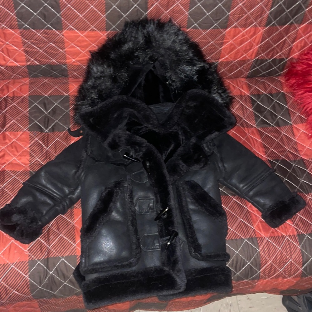 TODDLER JORDAN CRAIG SHEARLING SIZE 2